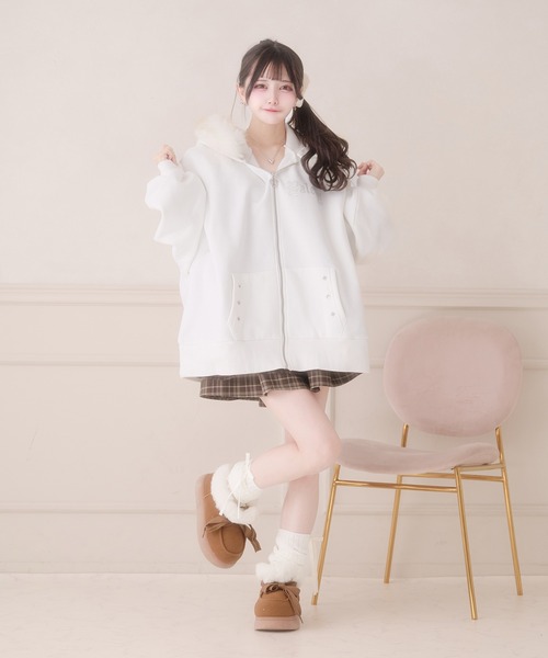 Pal elfy パルエルフィー ファー付きロゴパーカー ファー付きロゴパーカー（パーカー）｜Pal elfy（パルエルフィー）の