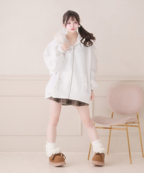 ファー付きロゴパーカー（パーカー）｜Pal elfy（パルエルフィー）の