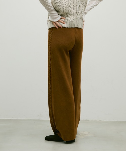Lutim by u（ルチバイユー）の「Side lace knit pants / サイドレースニットパンツ（その他パンツ・レディース・ブラック/ブラウン・FREE）」の20枚目の写真