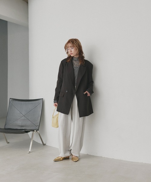 ad thie(アドティエ)の「プチハイネック レーストップス(Tシャツ/カットソー・レディース・オフホワイト/ブラック/グレー・FREE)」の11枚目の写真