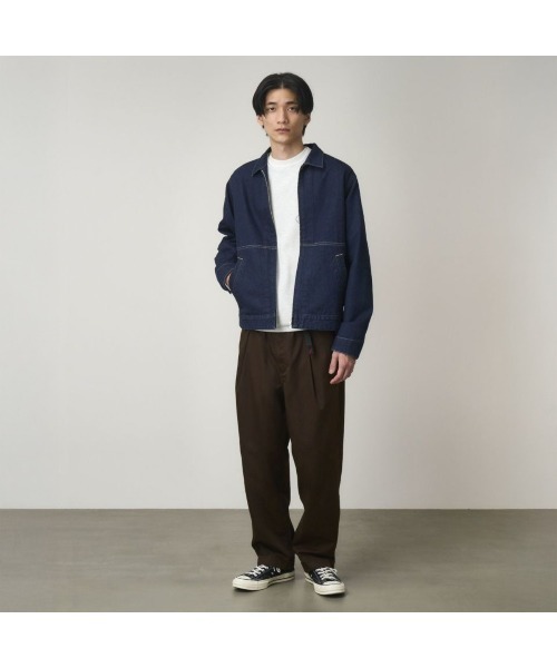 Kinetics(キネティクス)の「Gramicci T/C TWILL TUCK TAPERD PANT(グラミチ TC ツイルタックテーパードパンツ)(チノパンツ・メンズ・ブラック/ブラウン系・SMALL/MEDIUM/LARGE/X-LARGE)」の2枚目の写真