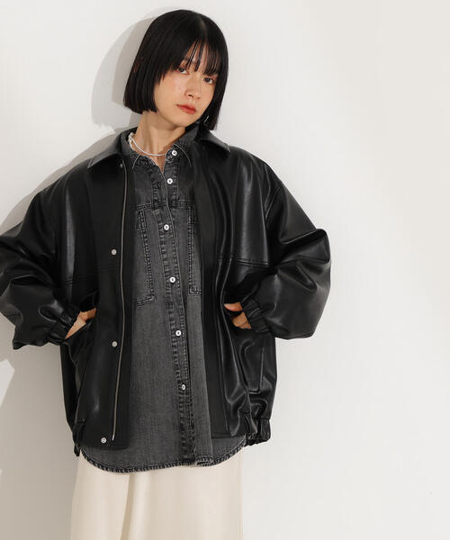 N.（N. Natural Beauty Basic）（エヌエヌナチュラルビューティーベーシック）の「フェイクレザーステンカラーブルゾン（ブルゾン・レディース・ブラック/ブラウン・MEDIUM）」の4枚目の写真