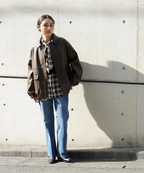 N.（N. Natural Beauty Basic）（エヌエヌナチュラルビューティーベーシック）の「フェイクレザーステンカラーブルゾン（ブルゾン・レディース・ブラック/ブラウン・MEDIUM）」の15枚目の写真