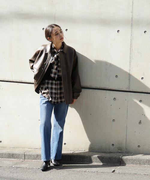 N.（N. Natural Beauty Basic）（エヌエヌナチュラルビューティーベーシック）の「フェイクレザーステンカラーブルゾン（ブルゾン・レディース・ブラック/ブラウン・MEDIUM）」の20枚目の写真