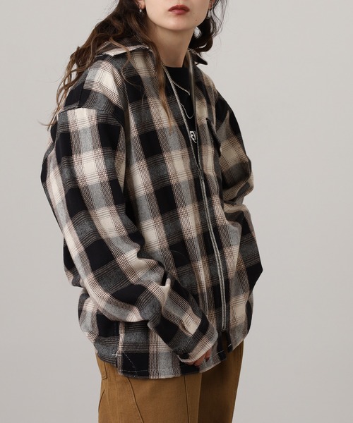 BIG MIKE(ビッグマイク)の「BIG MIKE Heavy Flannel Zip Shirt Jacket ヘビーフランネル ジップアップ スクエアシャツジャケット(ブルゾン・メンズ・オフホワイト・L/XL/2XL/M)」の16枚目の写真