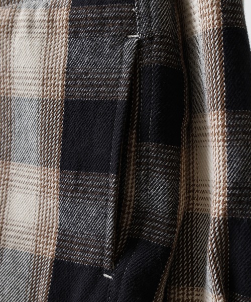 BIG MIKE(ビッグマイク)の「BIG MIKE Heavy Flannel Zip Shirt Jacket ヘビーフランネル ジップアップ スクエアシャツジャケット(ブルゾン・メンズ・オフホワイト・L/XL/2XL/M)」の8枚目の写真