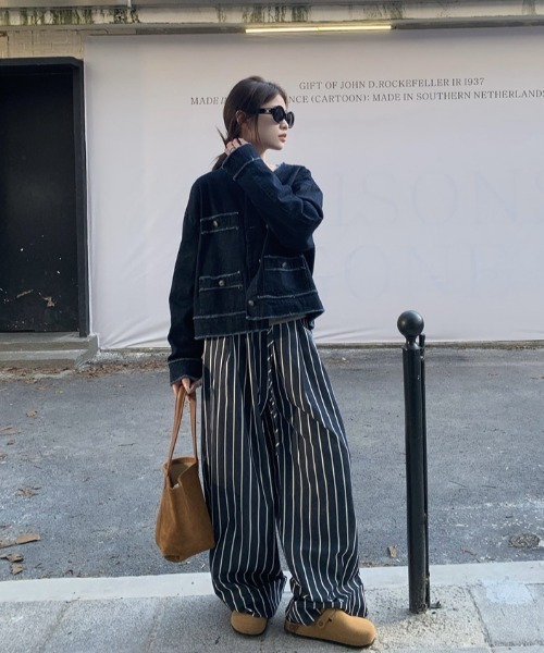 gossip!ロサンゼルス(ゴシップロサンゼルス)の「ラウンドネック ノーカラーデニムジャケット(デニムジャケット・レディース・インディゴブルー・FREE)」の15枚目の写真