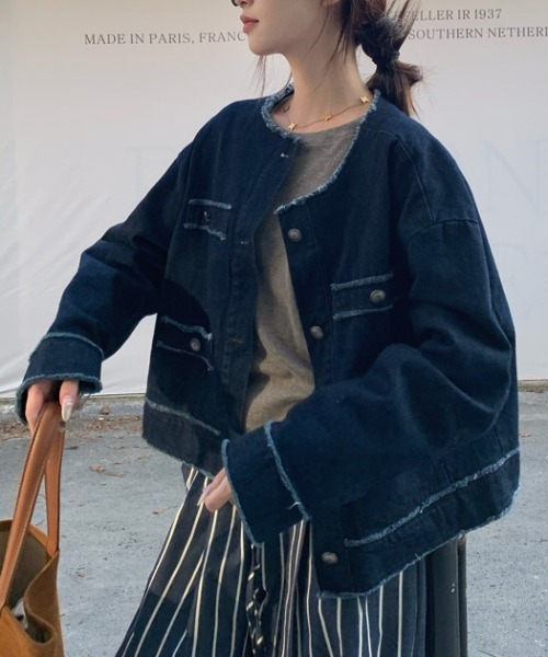 gossip!ロサンゼルス(ゴシップロサンゼルス)の「ラウンドネック ノーカラーデニムジャケット(デニムジャケット・レディース・インディゴブルー・FREE)」の10枚目の写真