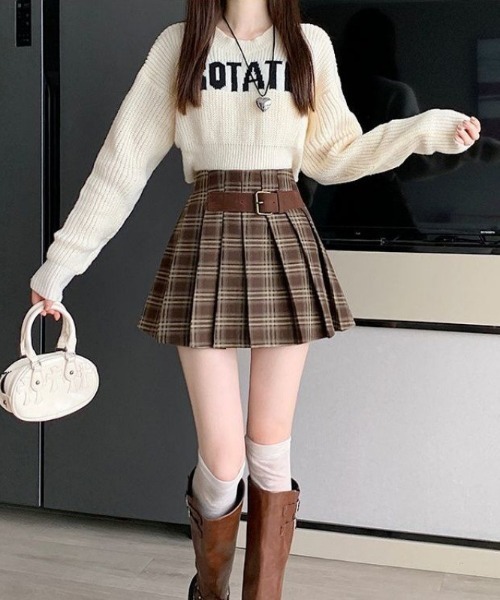Mejoul（メジュール）の「【2025秋冬新作】【インパン付き】サイドベルトチェックプリーツミニスカート（スカート・レディース・ブラック/ブラウン・M/L）」の6枚目の写真