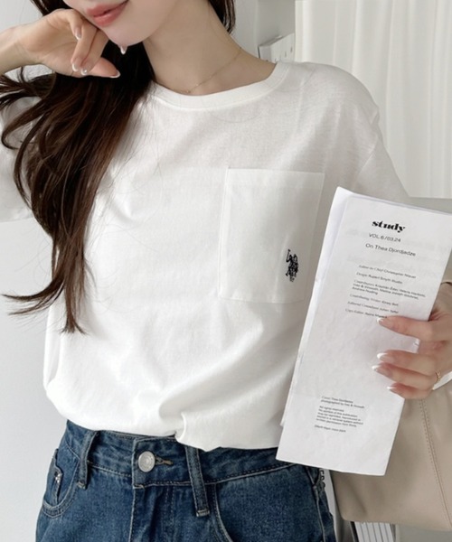 U.S. POLO ASSN.（ユーエスポロアッスン）の「【U.S. POLO ASSN.】ポケット付き Ｔシャツ（Tシャツ/カットソー・レディース・チャコール/ブラック×ホワイト/ホワイト×ブラック/オフホワイト/ネイビー・L/M）」の6枚目の写真