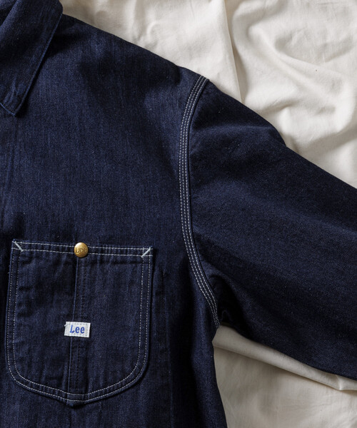 Lee（リー）の「Lee × FREAK'S STORE/リー 別注 LOCO JACKET/別注 ロコ デニムジャケット カバーオール（デニムジャケット・メンズ・その他/ダークネイビー・MEDIUM/LARGE）」の9枚目の写真