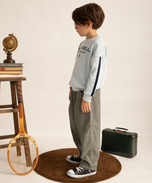 FILA（フィラ）の「【FILA/フィラ別注】ロゴトレーナー（スウェット・キッズ・サックスブルー/アイボリー・130/120/140/110/100/150）」の11枚目の写真