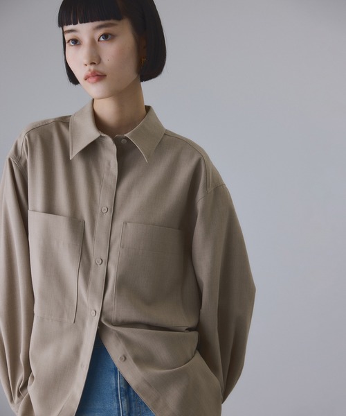 ADAM ET ROPE'（アダムエロペ）の「ダブルポケットウールシャツ（シャツ/ブラウス・レディース・ベージュ/オフホワイト・FREE）」の9枚目の写真