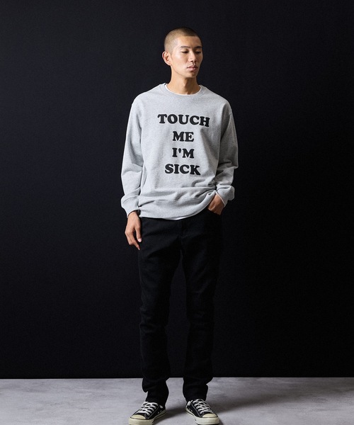 NUMBER (N)INE（ナンバーナイン）の「TOUCH ME I'M SICK PRINTED CLASSIC CREWNECK SWEATSHIRT / タッチ ミー アイム シック ロゴプリント クラシック クルーネック スウェットシャツ（スウェット・メンズ・ブラック/トップグレー・M/L/XL）」の15枚目の写真