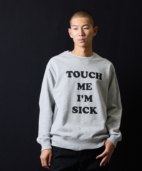NUMBER (N)INE（ナンバーナイン）の「TOUCH ME I'M SICK PRINTED CLASSIC CREWNECK SWEATSHIRT / タッチ ミー アイム シック ロゴプリント クラシック クルーネック スウェットシャツ（スウェット・メンズ・ブラック/トップグレー・M/L/XL）」の13枚目の写真