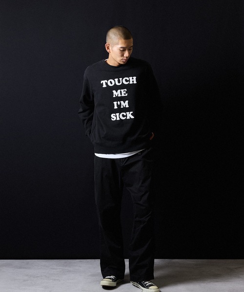 NUMBER (N)INE（ナンバーナイン）の「TOUCH ME I'M SICK PRINTED CLASSIC CREWNECK SWEATSHIRT / タッチ ミー アイム シック ロゴプリント クラシック クルーネック スウェットシャツ（スウェット・メンズ・ブラック/トップグレー・M/L/XL）」の22枚目の写真
