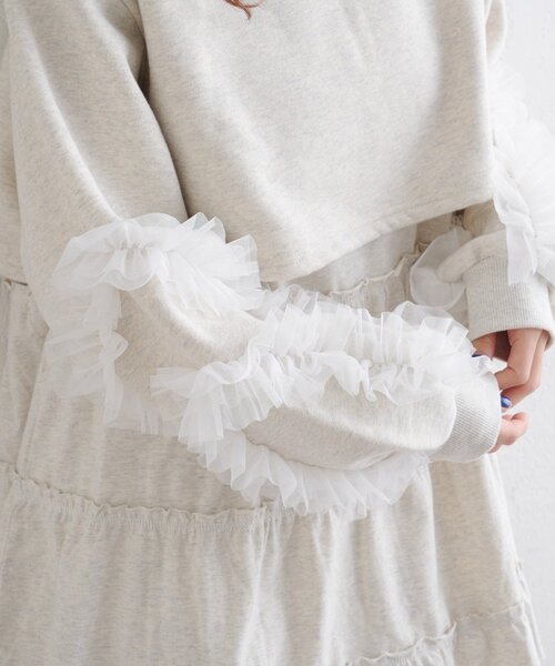 w closet(ダブルクローゼット)の「【リバイバル/4色展開】チュールフリルスウェットワンピース《WEB限定》(ワンピース・レディース・ブラック/パープル/グレー/アイボリー・FREE)」の13枚目の写真