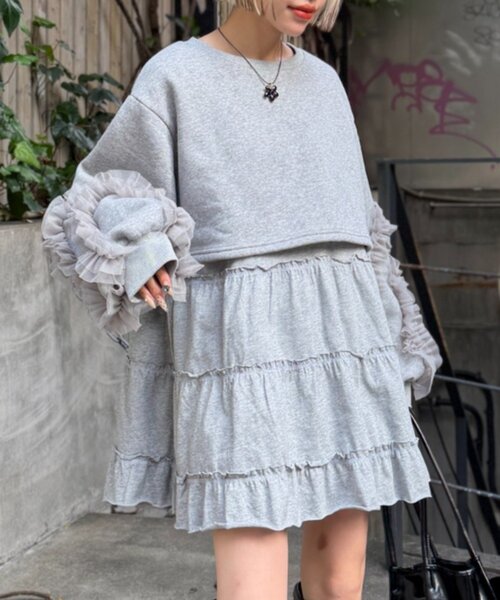 w closet（ダブルクローゼット）の「チュールスリーブスウェット