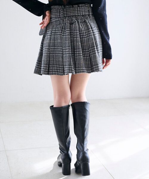 MAJESTIC LEGON（マジェスティックレゴン）の「ベルト付きプリーツミニスカパン（スカート・レディース・ホワイト系その他2/ブラック系その他/グレー系その他・MEDIUM）」の15枚目の写真