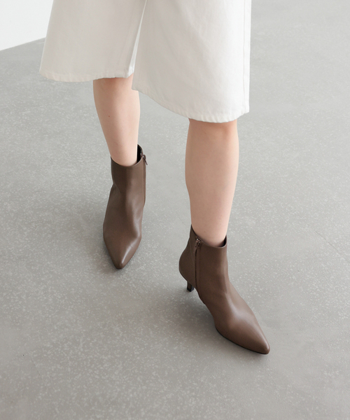 SLOBE IENA(スローブイエナ)の「《追加》SLOBE ポインテッドブーツ(ブーツ・レディース・ブラック/ブラウン・24cm/24.5cm/23.5cm/23cm/25cm)」の14枚目の写真