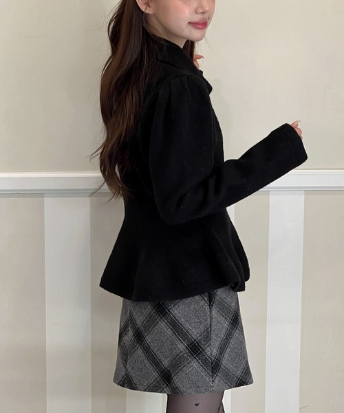 by muni:r(バイ ムニール)の「【着用動画あり・4色展開】パールフレアニットカーディガン(ニット/セーター・レディース・レッド/ブラック/アイボリー/グレー・FREE)」の22枚目の写真