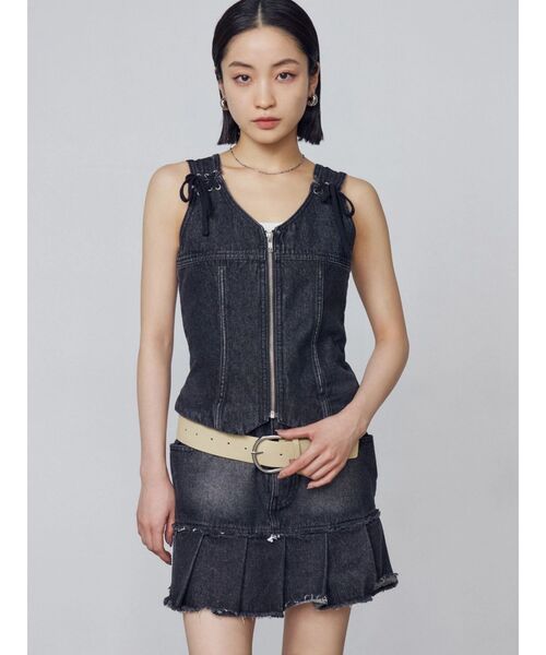 EMODA（エモダ）の「プリーツヘムレイヤードデニムワンピース（ワンピース・レディース・ブラック/インディゴブルー・SMALL/MEDIUM）」の5枚目の写真