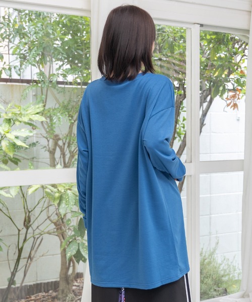 ScoLar（スカラー）の「153713：仲宗根泉(HY)コラボ アート柄花柄チュニック（チュニック・レディース・ブルー/ブラック・M）」の9枚目の写真