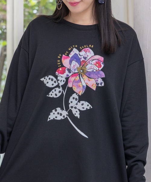 ScoLar（スカラー）の「153713：仲宗根泉(HY)コラボ アート柄花柄チュニック（チュニック・レディース・ブルー/ブラック・M）」の19枚目の写真