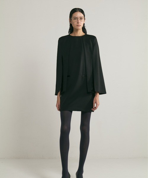 CINOH(チノ)の「BLACK FORMAL SLIT SLEEVE MINI DRESS(ワンピース・レディース・ブラック・38/36)」の7枚目の写真