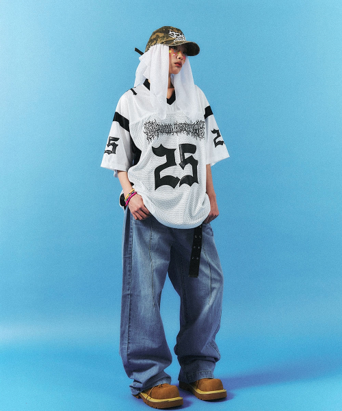 SCHISM INDUCING（スキズムインデューシング）の「RESIZED BAGGY JEANS BLUE（デニムパンツ・レディース・その他・SMALL/MEDIUM/LARGE）」の16枚目の写真