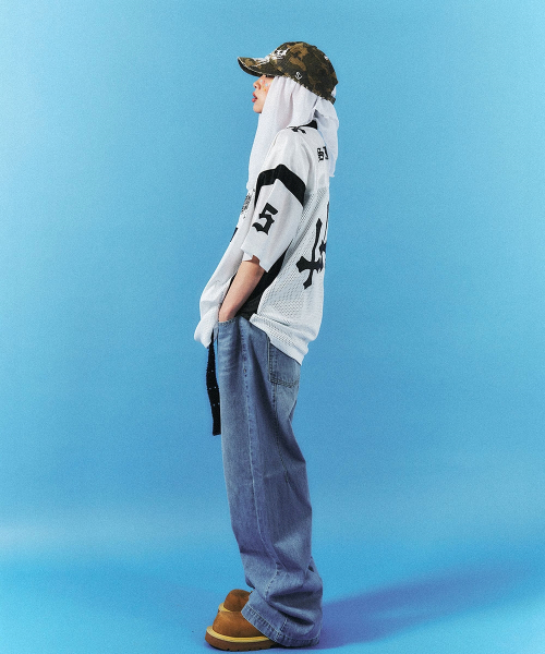 SCHISM INDUCING（スキズムインデューシング）の「RESIZED BAGGY JEANS BLUE（デニムパンツ・レディース・その他・SMALL/MEDIUM/LARGE）」の17枚目の写真