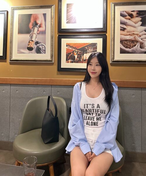 LADY VOLUME(レディーボリューム)の「ビューティフルデイ スリーブレス ボールド (ホワイト)(Tシャツ/カットソー・レディース・その他・SMALL/MEDIUM)」の8枚目の写真