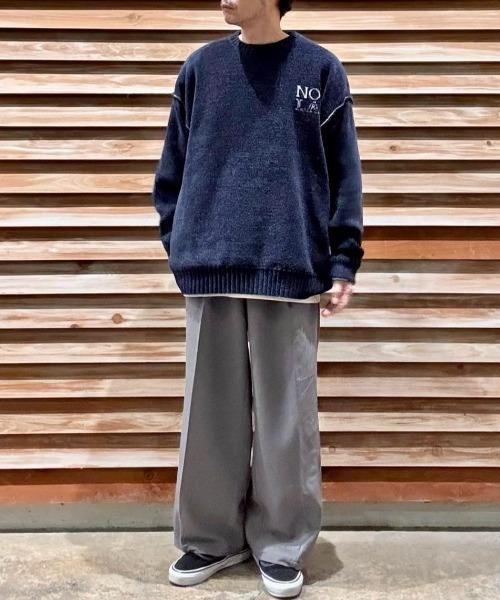 BACK NUMBER(バックナンバー)の「【BACK NUMBER】モールニットロゴクルーネックセーター (ダブルジャガード / ゆったりシルエット / カジュアルスタイル / リブデザイン)(ニット/セーター・メンズ・ホワイト/ネイビー/ダークグレー・M/L/XL)」の21枚目の写真