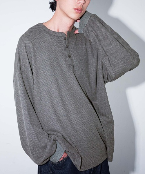 MDR(エムディアール)の「ヘンリーネック ワッフル サーマルロンT(Tシャツ/カットソー・メンズ・ブラック/グレー・L/M)」の2枚目の写真