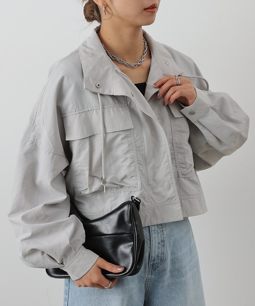 グレー クロップド丈 ミリタリージャケット apres jour mignon（アプレジュールミニョン）の「ミリタリーブルゾン