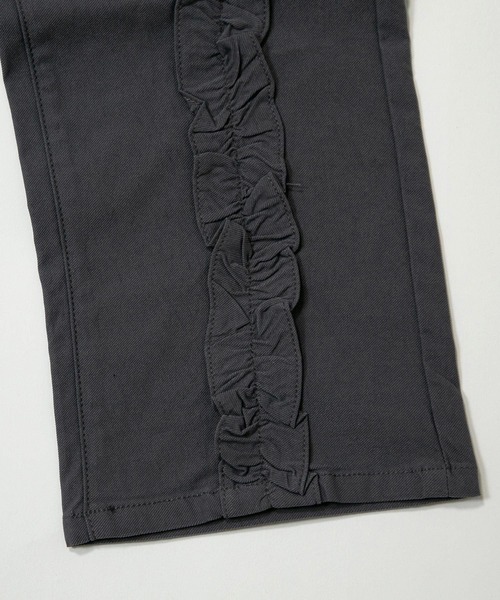 MAKE YOUR DAY(メイクユアデイ)の「ぐいんぐいんのストレッチフリルパンツ■80~140cm(その他パンツ・キッズ・チャコールグレー/アイボリー/オリーブ・90/100/110/120/130/140/80)」の16枚目の写真