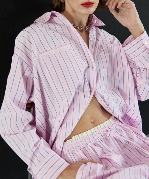 MAISON SPECIAL（メゾンスペシャル）の「Rhinestone Overshirt/ラインストーンオーバーシャツ（シャツ/ブラウス・レディース・ピンク/キャメル/ブルー・FREE）」の3枚目の写真