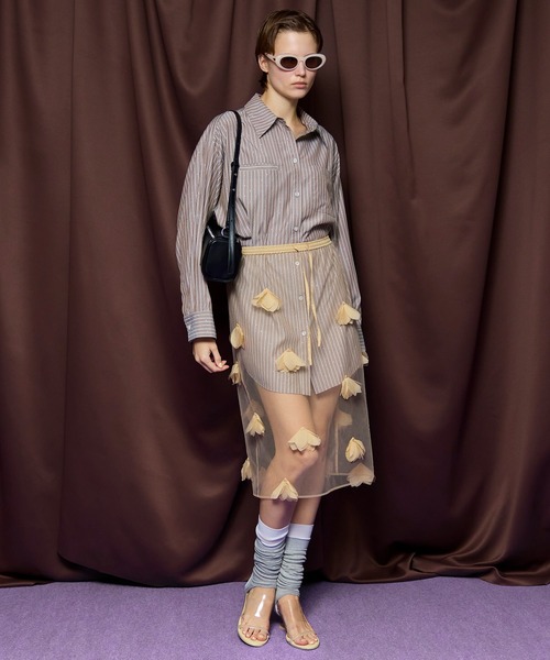 MAISON SPECIAL（メゾンスペシャル）の「Rhinestone Overshirt/ラインストーンオーバーシャツ（シャツ/ブラウス・レディース・ピンク/キャメル/ブルー・FREE）」の4枚目の写真