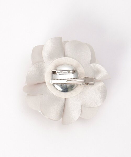 ikka(イッカ)の「【フォーマル対応】フラワーコサージュA(ブローチ/コサージュ・レディース・ホワイト/オフホワイト/グレー/ベージュ・FREE)」の14枚目の写真