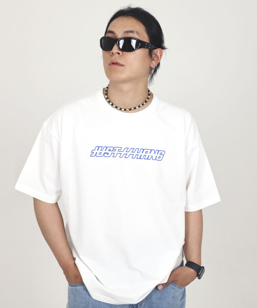 JUSTHANG(ジャストハング)の「ワントーンロゴブルーホワイトオーバーサイズ半袖Tシャツ(Tシャツ/カットソー・メンズ・その他・MEDIUM/LARGE/X-LARGE)」の1枚目の写真