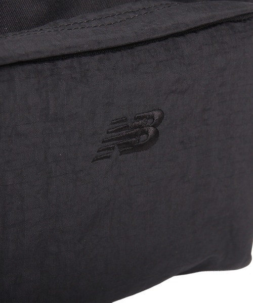 NEW BALANCE(ニューバランス)の「NewBalance スクエアショルダーバッグ(ショルダーバッグ・メンズ・ブラック・FREE)」の12枚目の写真