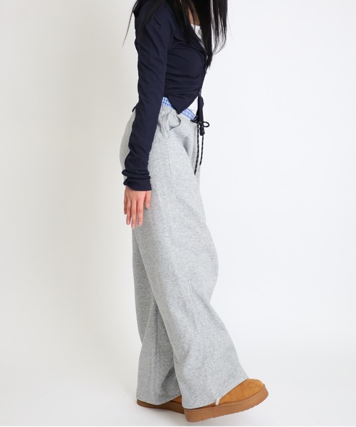 Vini（ヴィニ）の「レイヤードワイドシルエットパンツ（スウェットパンツ・レディース・グレー/ブラック/ネイビー・MEDIUM）」の9枚目の写真