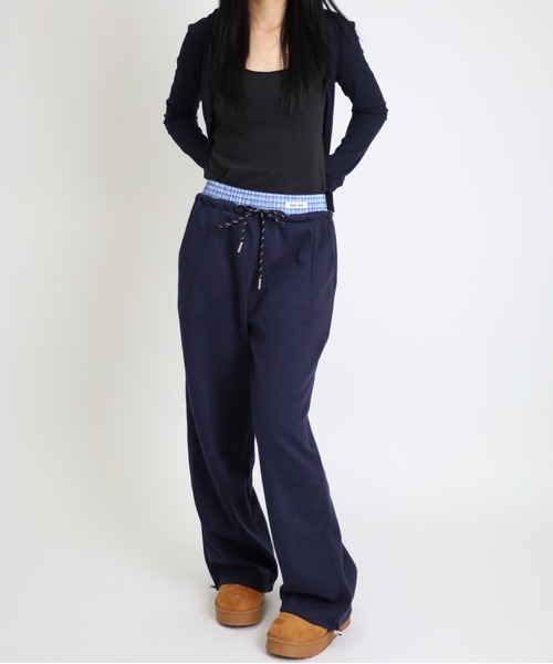 Vini（ヴィニ）の「レイヤードワイドシルエットパンツ（スウェットパンツ・レディース・グレー/ブラック/ネイビー・MEDIUM）」の12枚目の写真