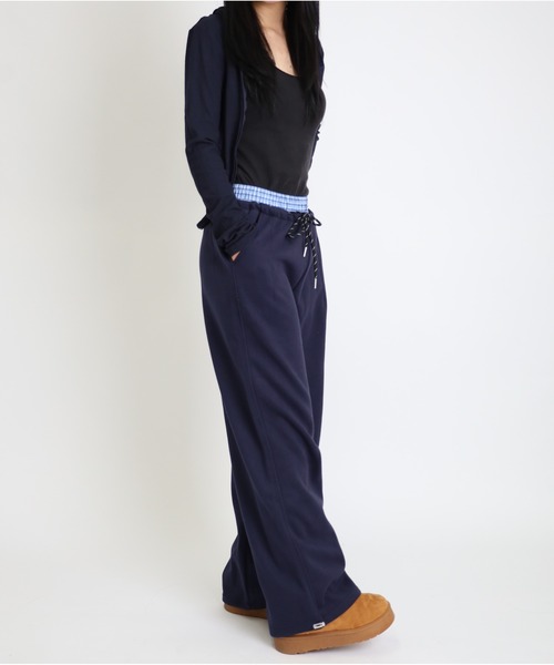 Vini（ヴィニ）の「レイヤードワイドシルエットパンツ（スウェットパンツ・レディース・グレー/ブラック/ネイビー・MEDIUM）」の14枚目の写真