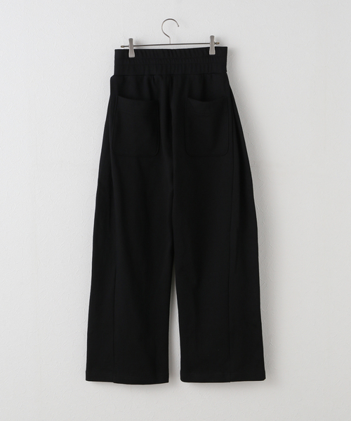 JOURNAL STANDARD（ジャーナルスタンダード）の「【Engi/エンギ】 tuck wide sweat pants（スウェットパンツ・レディース・ブラック/チャコールグレー・FREE）」の3枚目の写真