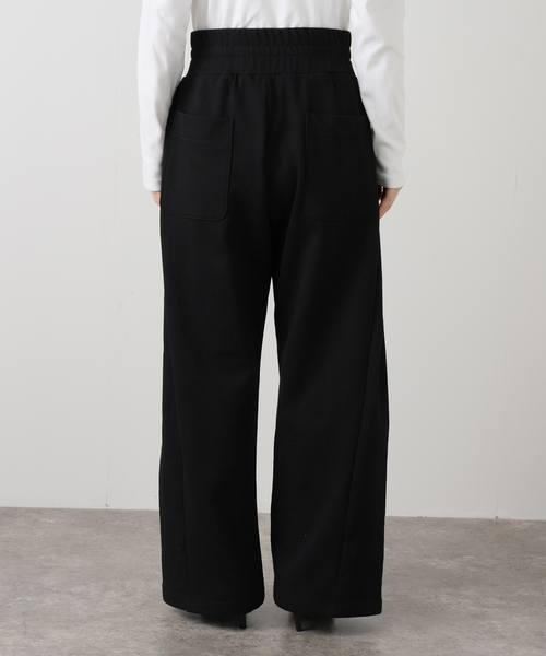 JOURNAL STANDARD（ジャーナルスタンダード）の「【Engi/エンギ】 tuck wide sweat pants（スウェットパンツ・レディース・ブラック/チャコールグレー・FREE）」の15枚目の写真