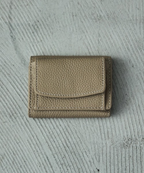 Fashion Letter（ファッションレター）の「エンボスレザー コンパクトミニウォレット 三つ折り財布（財布・レディース・グレイッシュベージュ/ブラック/キャメル・FREE）」の16枚目の写真