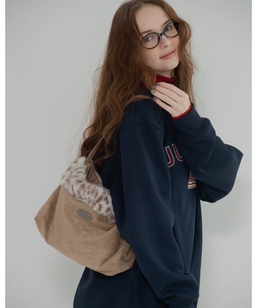 jumelle（ジュメロ）の「バンビバッグ（ショルダーバッグ・レディース・ベージュ・FREE）」の4枚目の写真