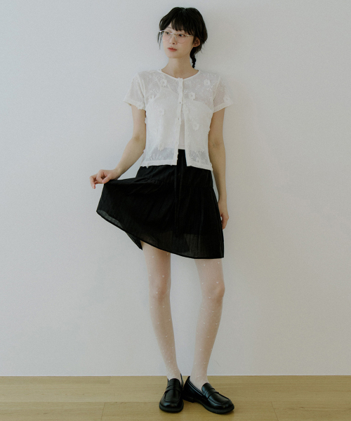 REORG(リオルグ)の「WOI FLORAL CARDIGAN IVORY(カーディガン/ボレロ・レディース・その他・SMALL/MEDIUM)」の4枚目の写真