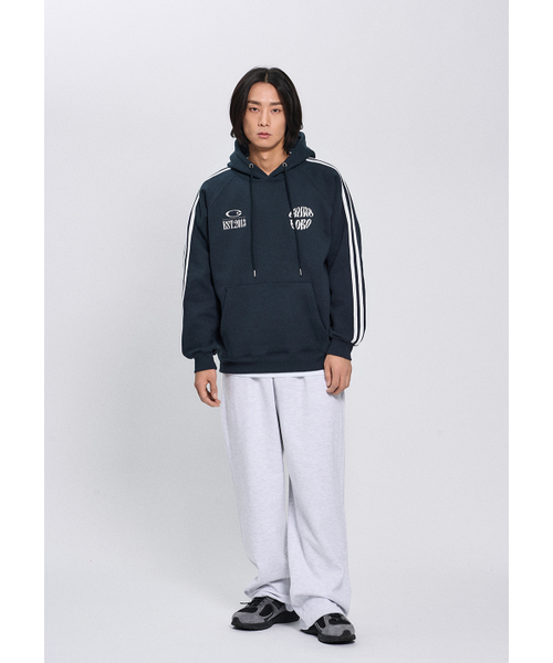 GAINSBORO(ゲインズボロ)の「アクティブトラックラグランフードパーカー_ネイビー(パーカー・レディース・ネイビー・S/M/L/XL)」の3枚目の写真